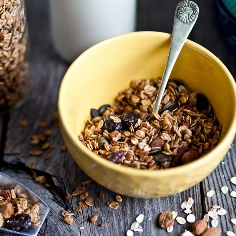 Diamond Grains Granola Hearty Nutty | Vermi Food