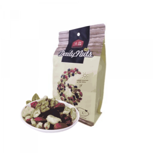 healthy mixed nuts with dried fruits